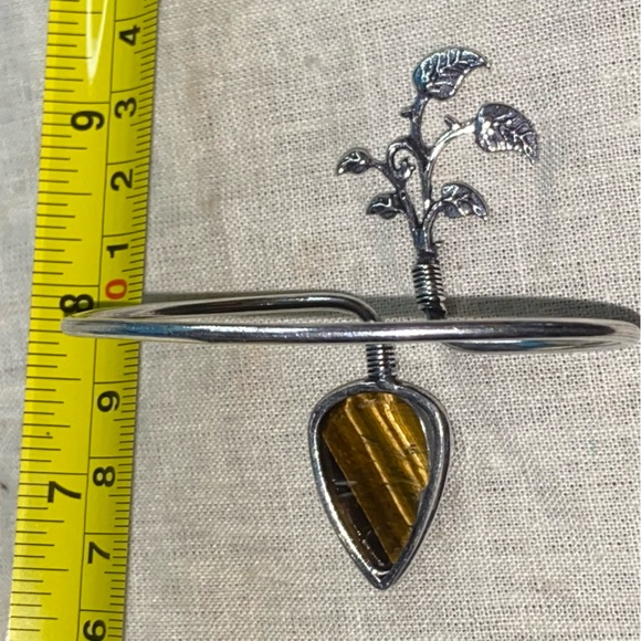 Tigers Eye Natural Gemstone leaves teardrop cuff - Picture 4 of 6
